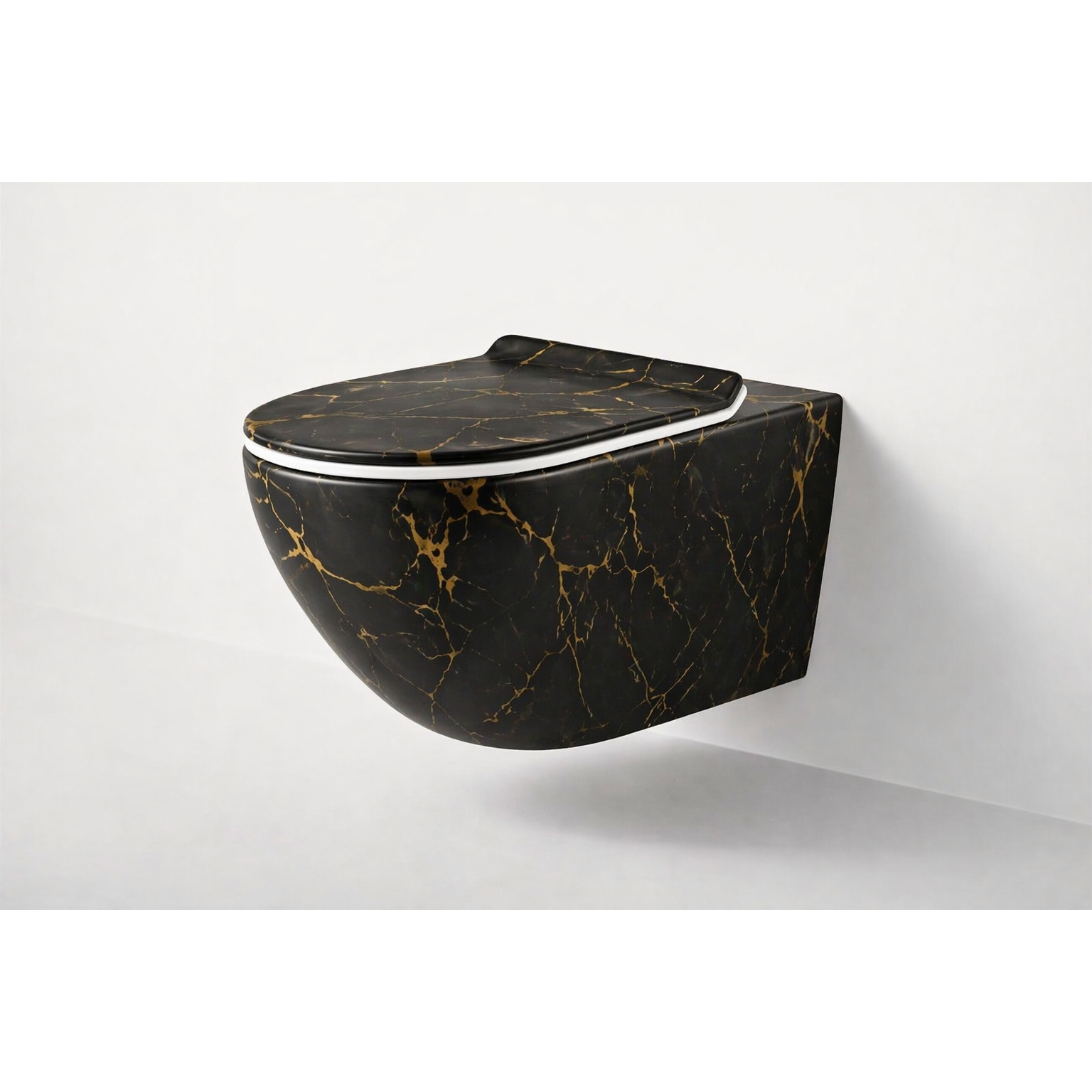 Vas WC suspendat negru cu finisaj marmorat auriu, capac duroplast soft-close